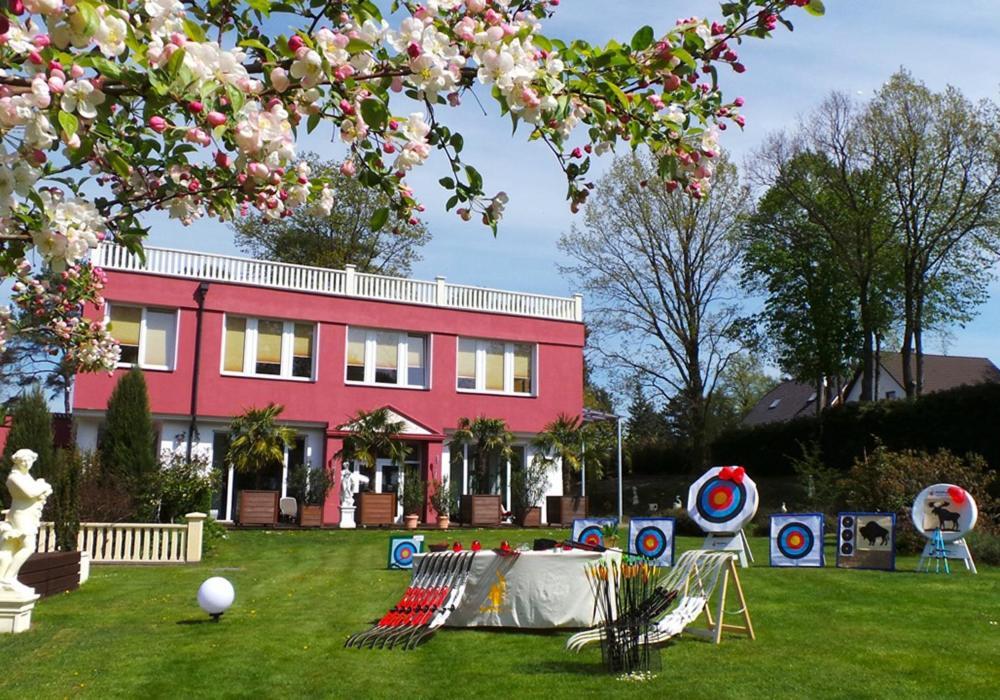 The Lakeside - Burghotel Zu Strausberg Exteriör bild