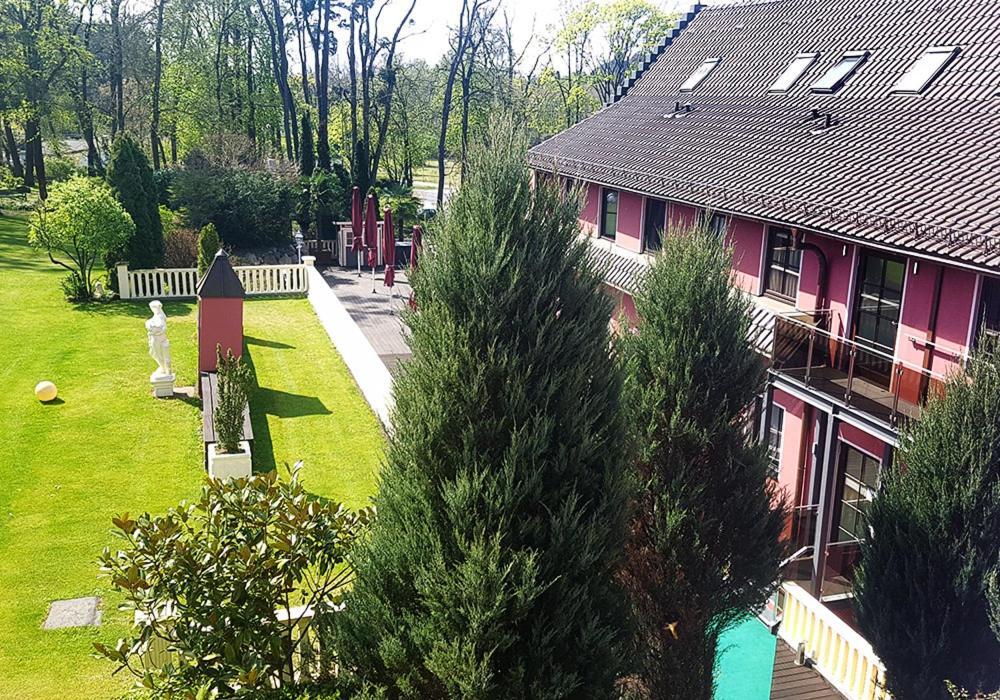The Lakeside - Burghotel Zu Strausberg Exteriör bild