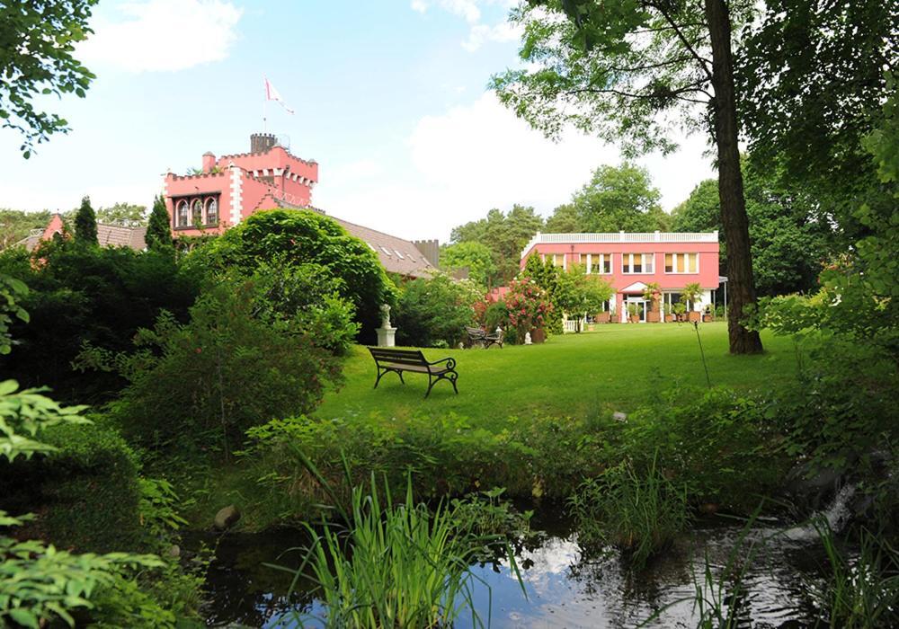 The Lakeside - Burghotel Zu Strausberg Exteriör bild